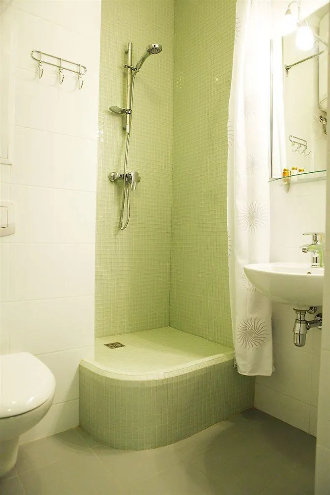 Jazz Apart Hotel Киев 3*,  Украина
